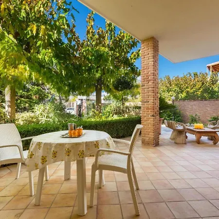 Villa Rosy Casa Vacanze Campomarino  Exterior photo